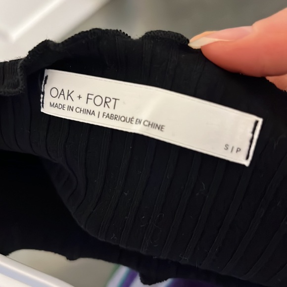 LAST CHANCE Oak + Fort ribbed cropped top - Picture 5 of 5